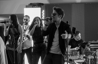 Overnite Band - Trupă Nunti