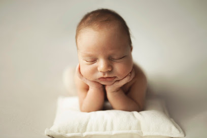 SABINA LICIU NEWBORN PHOTOGRAPHER | FOTOGRAF DE NOU NASCUTI