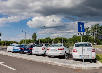 Daleo Rent a Car Aeroport Bacău (BCM)