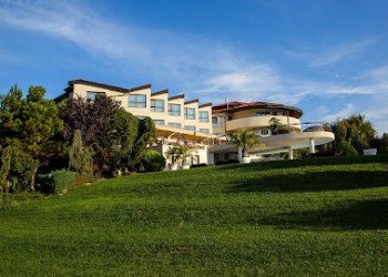New Egreta Resort