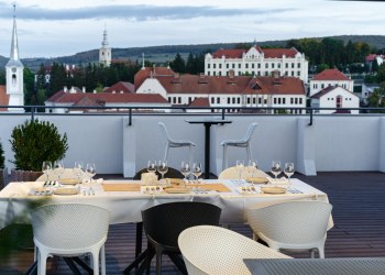 Hotel Târnava