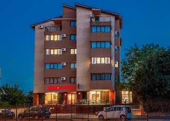Hotel Lira Pacific