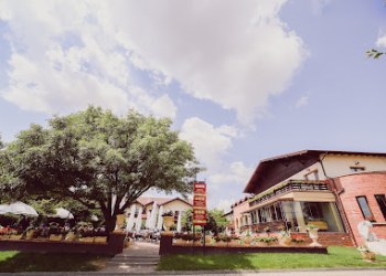 C&C KARO RESORT
