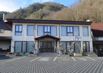 Pensiune - Restaurant Alex
