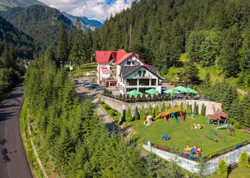 Hotel Piscul Negru
