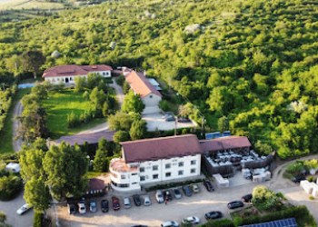 Casa Colinelor