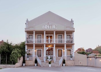 Casa ANTIC