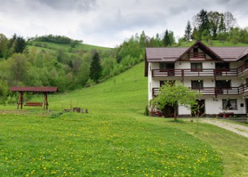 Casa Georgiana si Gabriel Poiana Marului
