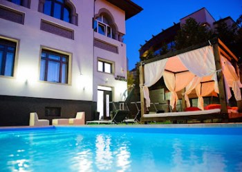 CETATE RESIDENCE