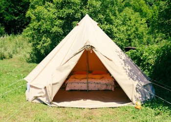 Luna Rock Glamping Brezoi