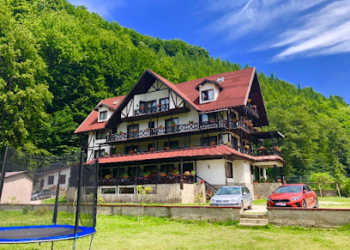 Cabana Izvoarele Doftanei